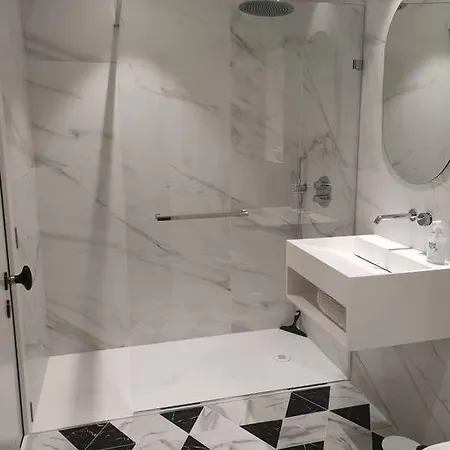 Villa Paradise, 5 Suites Bordéus