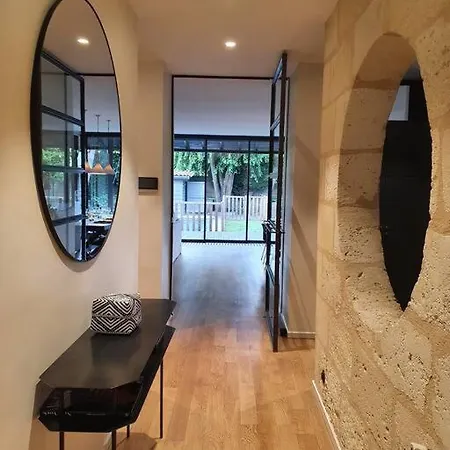Paradise, 5 Suites Villa Bordeaux